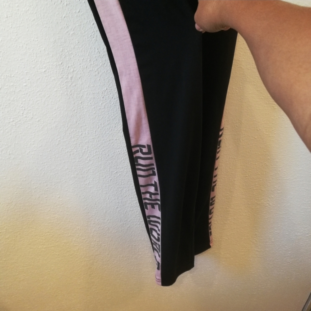 SOLD SHEIN Pink Black Run The World Colorblock Yoga Pants Size M - Picture 6 of 9